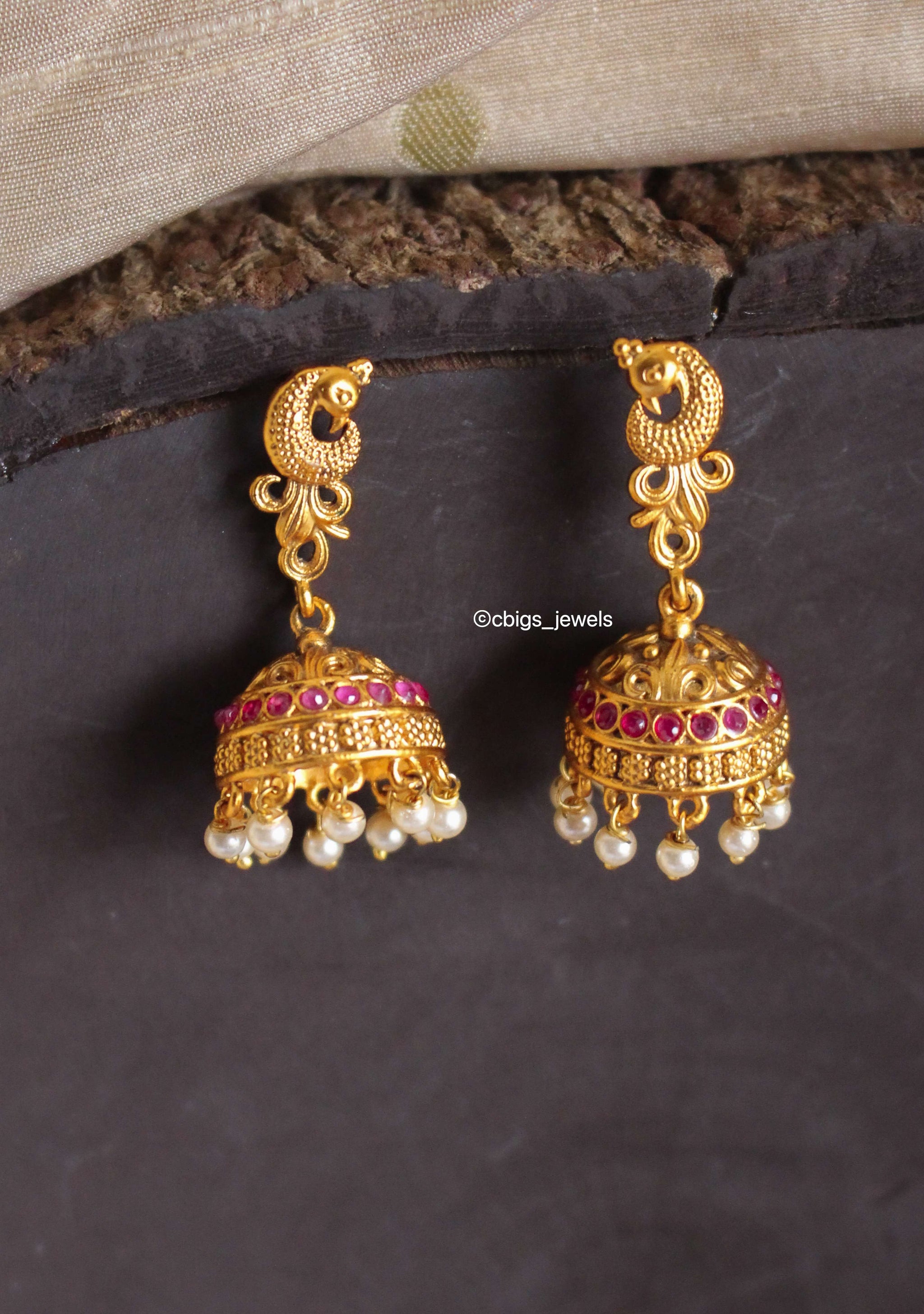 SPE Gold -22k Light Weight Gold Simple Gold Earring